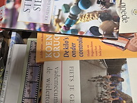 Lot 115 - doos diverse boeken - afbeelding 2 van  2
