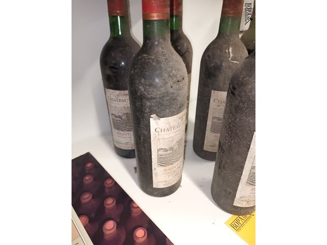 Lot 115 - flessen rode wijn 1975. 5 stuks - afbeelding 3 van  3