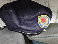 Lot 115 - hongarije 2 kepies + 1 barette - afbeelding 4 van  4