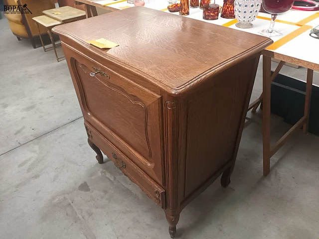 Lot 115 - kaders met etsen. 2 stuks - afbeelding 2 van  4