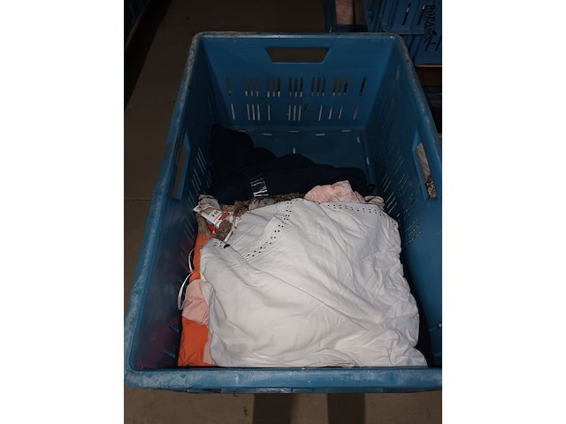 Lot 115 - kledij dames en heren. 26 stuks - afbeelding 2 van  4