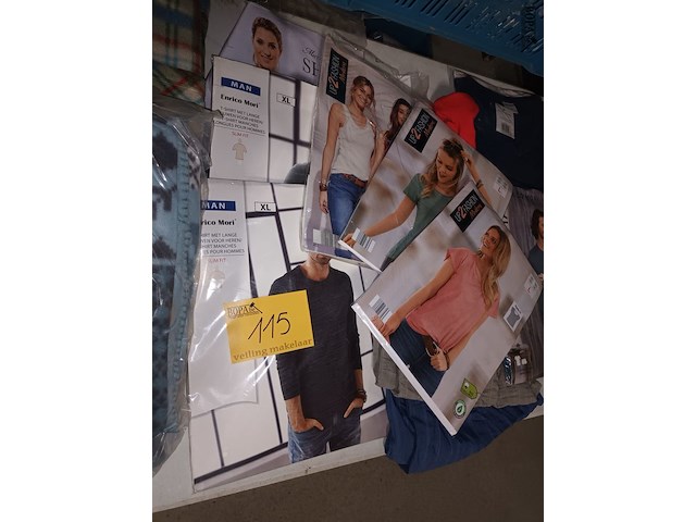 Lot 115 - kledij dames en heren. 26 stuks - afbeelding 4 van  4