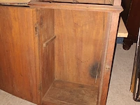 Lot 116 - antiek hangkastje - afbeelding 2 van  4