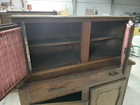 Lot 116 - antieken buffetkast met bovenstuk muurbevesting - deurtjes m - afbeelding 4 van  5