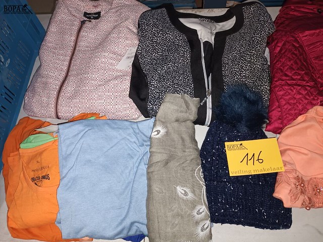 Lot 116 - dameskledij. 28 stuks - afbeelding 3 van  4