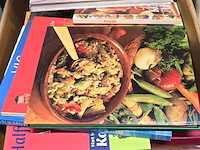 Lot 116 - doos diverse boeken - afbeelding 1 van  2