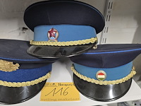 Lot 116 - hongarije 3 kepies - afbeelding 1 van  4