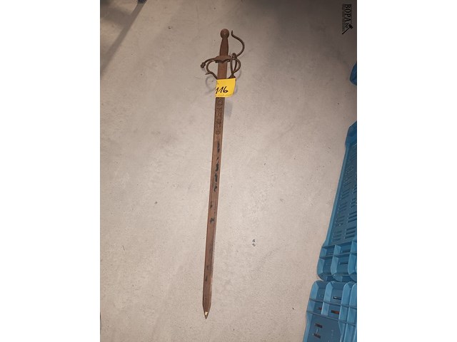 Lot 116 - metalen sierzwaard - afbeelding 2 van  4