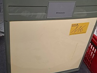 Lot 116 - mini koelkast dometic - afbeelding 1 van  3