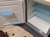 Lot 116 - mini koelkast dometic - afbeelding 3 van  3