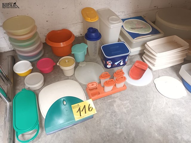 Lot 116 - tupperware. 37 stuks - afbeelding 1 van  4