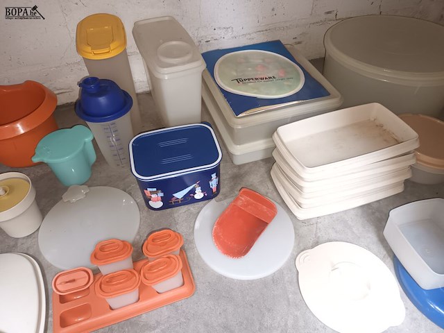Lot 116 - tupperware. 37 stuks - afbeelding 4 van  4