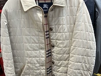 Lot 116 - vintage burberry gewatteerde jack - afbeelding 2 van  6
