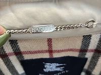Lot 116 - vintage burberry gewatteerde jack - afbeelding 6 van  6