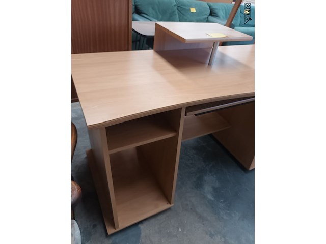 Lot 117 - bureau - afbeelding 3 van  3