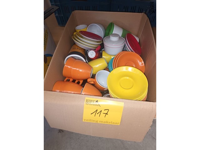 Lot 117 - koffieservies walküre - afbeelding 1 van  4