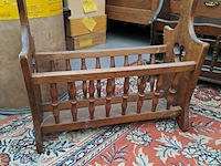Lot 117 - lot houten krantenbak - afbeelding 4 van  4