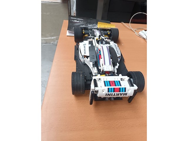 Lot 117 - mould king f1 racewagen - afbeelding 5 van  5