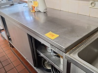 Lot 117 - rvs werktafel met 2 deuren - afbeelding 1 van  1