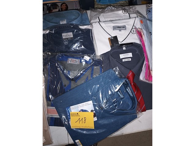 Lot 118 - herenkledij. 17 stuks - afbeelding 3 van  4