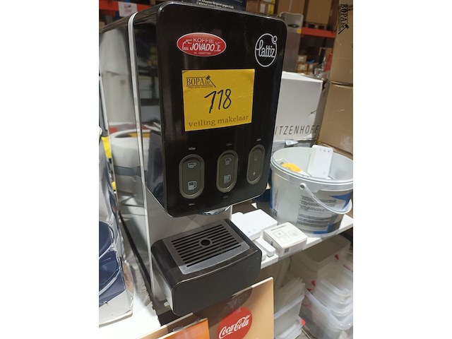 Lot 118 - koffieroommachine - afbeelding 4 van  5