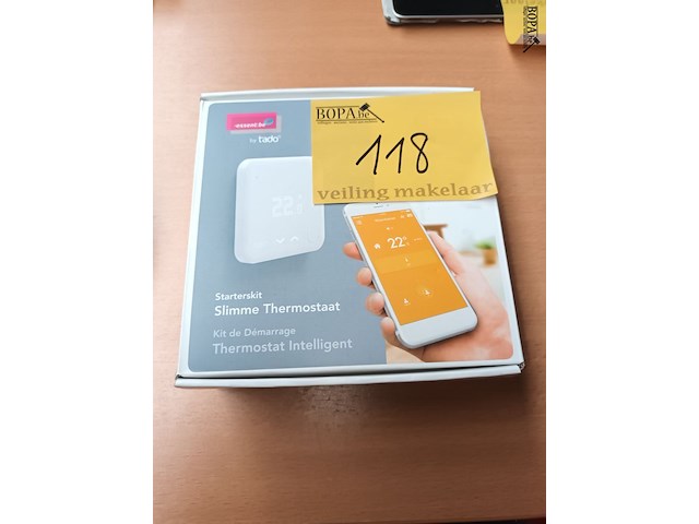 Lot 118 - slimme thermostaat - afbeelding 1 van  3