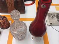 Lot 118 - vazen. 2 stuks - afbeelding 5 van  5
