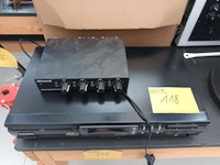 Lot 118 - volume controller en cd speler - afbeelding 1 van  4