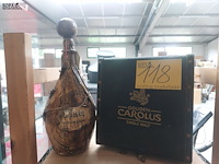 Lot 118 - whiskyfaraf en doos gouden carolus - afbeelding 1 van  3