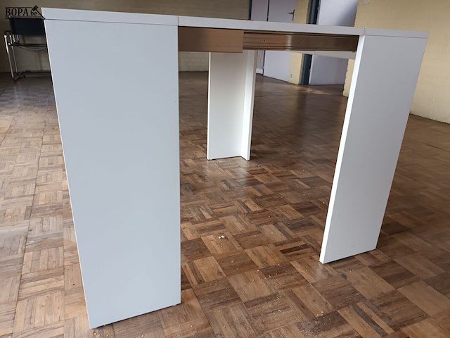 Lot 118 - witte uittrekbare console tafel - afbeelding 2 van  4