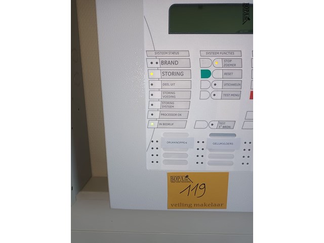 Lot 119 - alarminstallatie - afbeelding 2 van  3