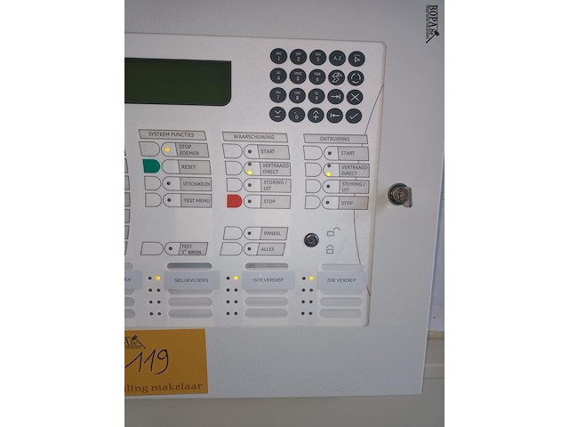 Lot 119 - alarminstallatie - afbeelding 3 van  3