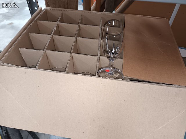 Lot 119 - drinkglazen - 5 dozen - afbeelding 5 van  5