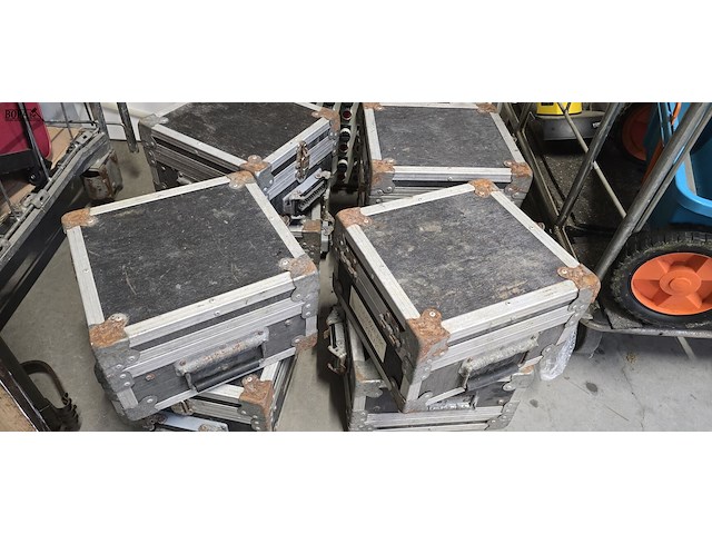 Lot 119 - elektrische schakelkasten 10 stuks - afbeelding 4 van  5