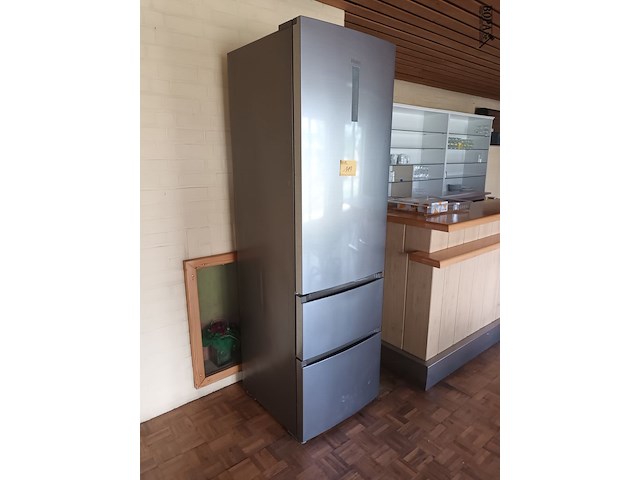 Lot 119 - koel/vriescombinatie haier - afbeelding 1 van  6