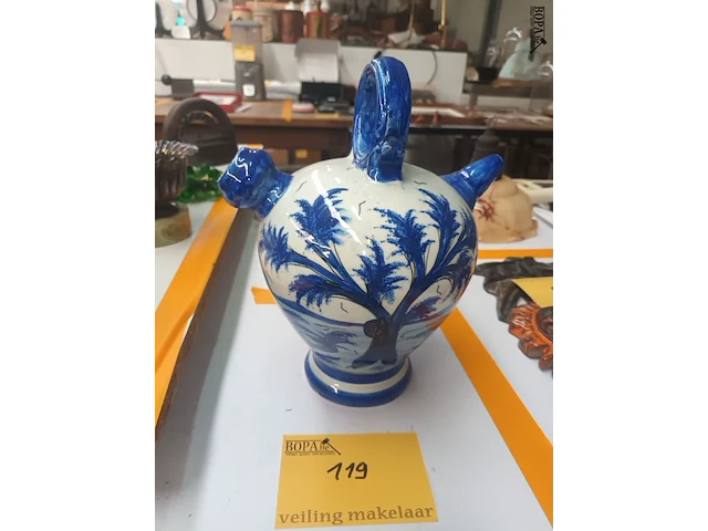 Lot 119 - kruik en bord delft - afbeelding 4 van  4
