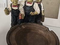 Lot 119 - laurel & hardy beeldjes en fotokaders - afbeelding 2 van  4