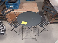 Lot 119 - metalen tuinset - afbeelding 1 van  4