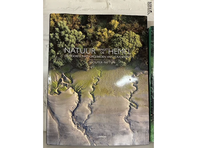Lot 119 - natuurboeken - 2 stuks - afbeelding 2 van  3