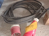 Lot 119 - verlengkabel 400v