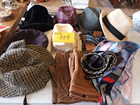 Lot 119 - vintage accessoires. 18 stuks - afbeelding 2 van  2