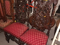 Lot 12 - antieke stoel. 2 stuks - afbeelding 1 van  4
