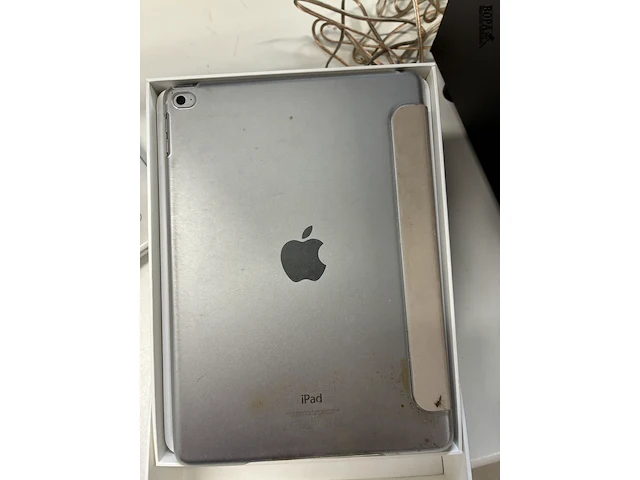 Lot 12 - apple ipad - 2 stuks - afbeelding 7 van  8