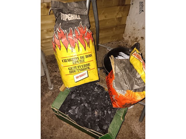 Lot 12 - barbecueset - afbeelding 2 van  3