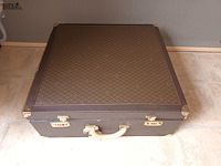 Lot 12 - berghaus kookpotten set in koffer - afbeelding 2 van  6