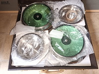 Lot 12 - berghaus kookpotten set in koffer - afbeelding 5 van  6