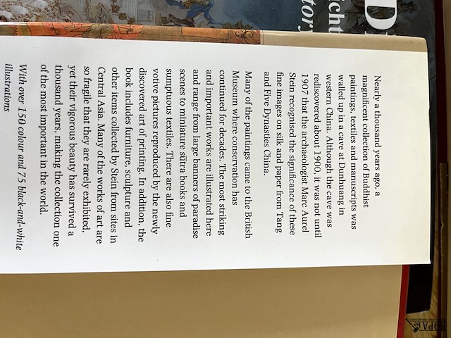 Lot 12 - caves of the thousand buddhas chinese art from the silk rou - afbeelding 2 van  6