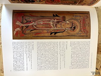 Lot 12 - caves of the thousand buddhas chinese art from the silk rou - afbeelding 5 van  6