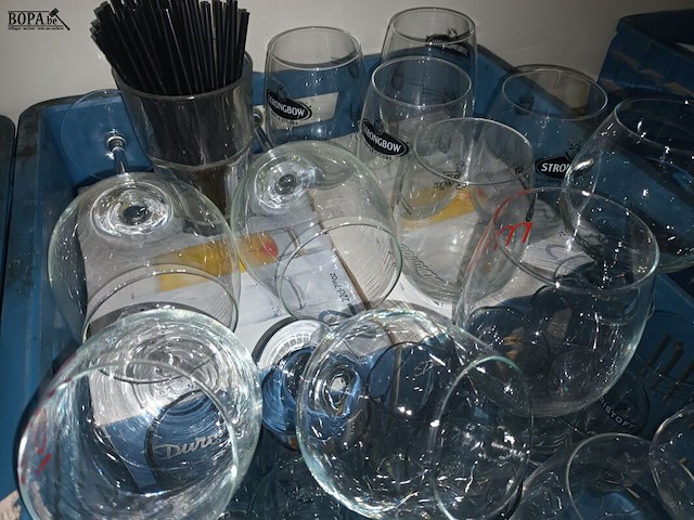 Lot 12 - diverse glazen - afbeelding 2 van  6