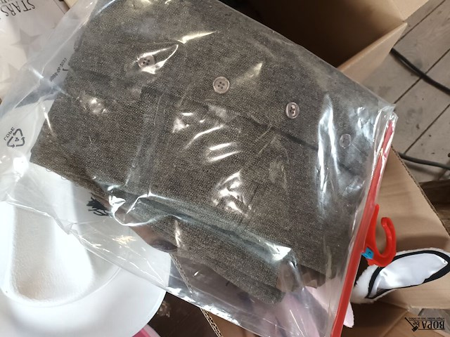 Lot 12 - diverse verkleed thema’s - afbeelding 6 van  7